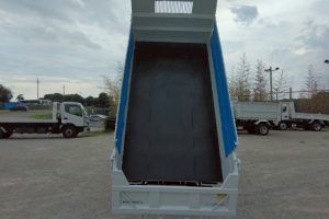 H26年　いすゞ エルフ 3ｔ 高床 ダンプ