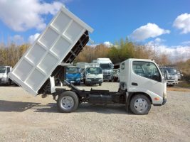 H24年　日野 デュトロ 3ｔ 低床 深ダンプ