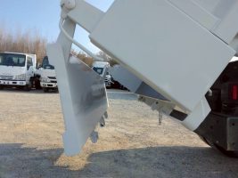 H28年　日野 デュトロ 3ｔ 高床 強化ダンプ