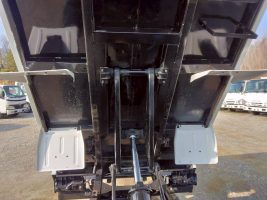 H27年　エルフ 3ｔ 低床 深ダンプ