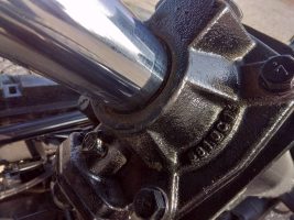 H27年　エルフ 3ｔ 低床 深ダンプ