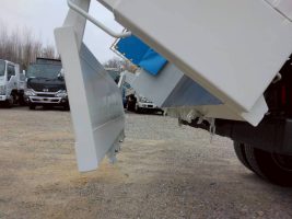 H27年　エルフ 3ｔ 高床ダンプ