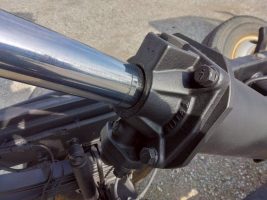 H25年　デュトロ 3ｔ 高床ダンプ