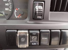 H27年　エルフ 3ｔ 高床ダンプ