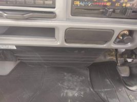 H18年　タイタン 3ｔ 低床ダンプ　