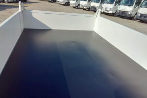 H29年　いすゞ エルフ 3ｔ 低床 強化ダンプ